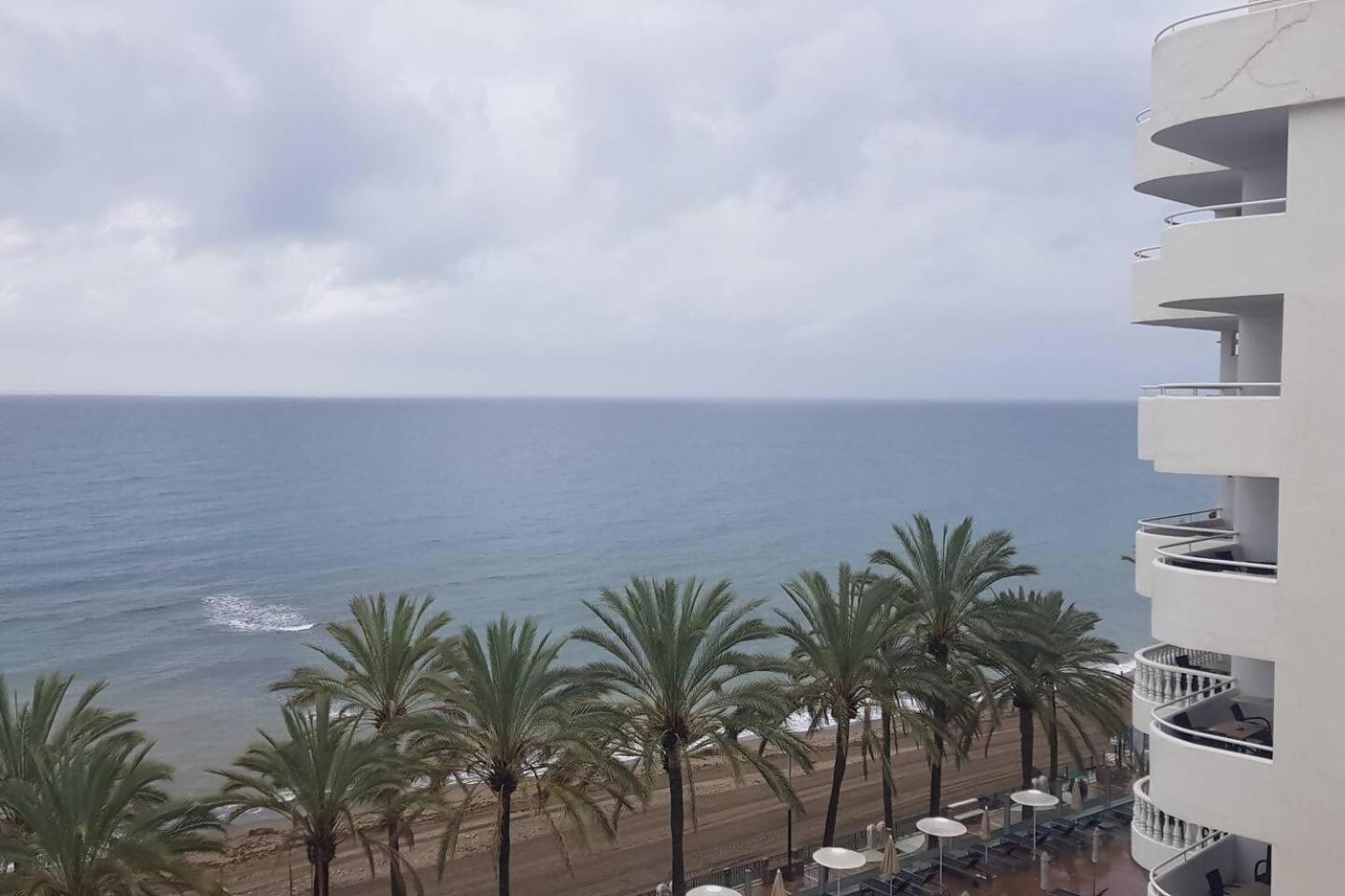 Palm Beach Marbella Apartamento Exteriör bild